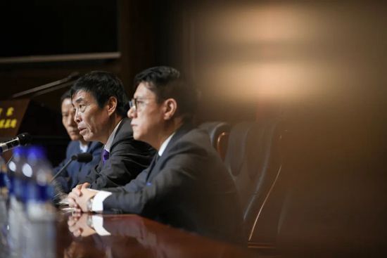 国产精品色图
