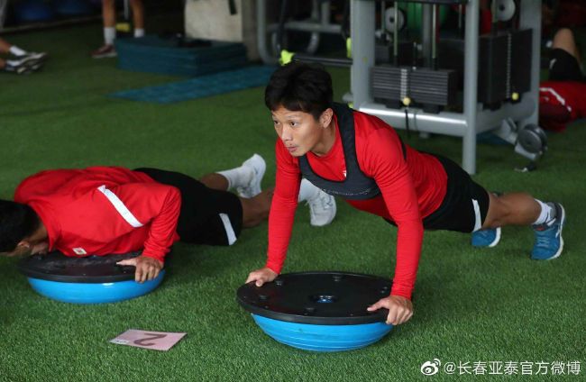 免播放器av少妇影院