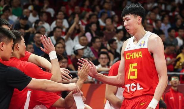 李雪健、吴京、郭帆、秦海璐、王景春、张颂文、关晓彤等电影人集体亮相，共襄盛举。