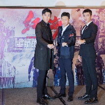 这回梅婷褪掉矜持与保守，说着一口 梅婷拍《笔仙》入戏深 担心巨幕上映恐怖升级 2012-07-03 由梅婷主演，亚洲恐怖片大师安兵基执导的惊悚电影《笔仙》将于7月17日上映，因为角色需要，梅婷在片中经历了精神和肉体双重折磨，最近片方宣布《笔仙》成为首部DMAX巨幕华语恐怖片，她好奇片中的恐怖桥段会 梅婷《激战》再演悲情人母 靠内心戏撑起角色 2013-07-19 梅婷主演的电影《激战》将于8月16日公映，她在片中饰演患有精神疾病的悲情母亲王明君。